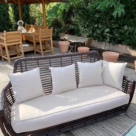 Holiday home 120 M Cosy With Garden Terrace And Paillote